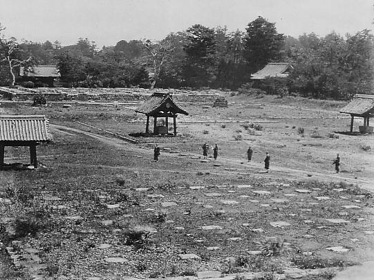 ueno-battlefield-a588af.jpg